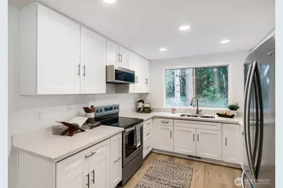 3929 Hoffman Court SE, Olympia, WA 98501 - Photo 9