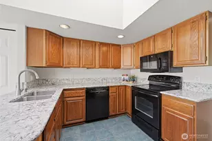 1837 F St SE, Auburn, WA 98002 - Photo 11