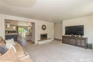 11215 SE 284th St, Auburn, WA 98092 - Photo 7