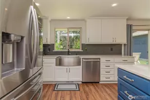 11215 SE 284th St, Auburn, WA 98092 - Photo 9