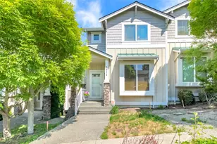 1924 S 240th St, Des Moines, WA 98198 - Photo 1