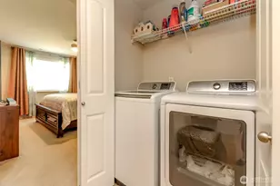 1924 S 240th St, Des Moines, WA 98198 - Photo 25