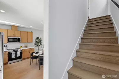 7324 7th Place SW #A, Seattle, WA 98106 - Photo 13