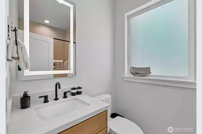 7324 7th Place SW #A, Seattle, WA 98106 - Photo 23