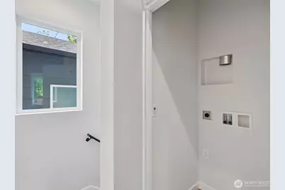7324 7th Place SW #A, Seattle, WA 98106 - Photo 25