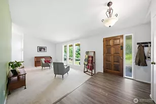 2213 NE Parkview Dr, Vancouver, WA 98686 - Photo 3