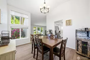 2213 NE Parkview Dr, Vancouver, WA 98686 - Photo 11