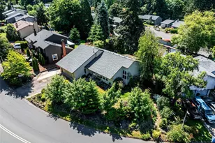 2213 NE Parkview Dr, Vancouver, WA 98686 - Photo 31