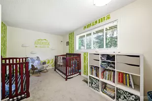 2213 NE Parkview Dr, Vancouver, WA 98686 - Photo 21