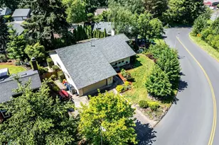2213 NE Parkview Dr, Vancouver, WA 98686 - Photo 33