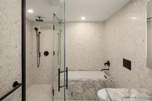 300 Virginia St, Seattle, WA 98121 - Photo 17