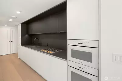 300 Virginia Street #1113, Seattle, WA 98121 - Photo 3