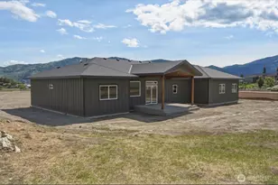 110 Slide View Ln, Manson, WA 98831 - Photo 35