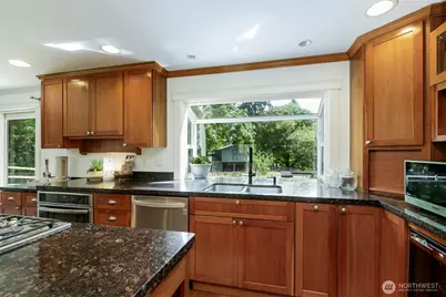 4434 137th Avenue NE, Bellevue, WA 98005 - Photo 11