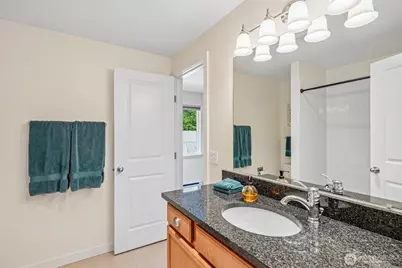 700 Front Street S #C206, Issaquah, WA 98027 - Photo 17