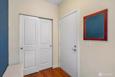 700 Front Street S #C206, Issaquah, WA 98027 - Photo 3