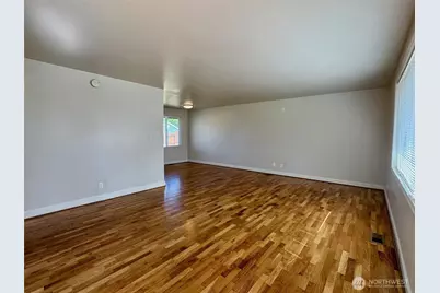 610 S Grand Drive, Moses Lake, WA 98837 - Photo 3