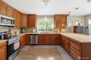 1005 185th St Ct E, Spanaway, WA 98387 - Photo 15