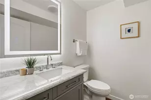 21633 NE 29th St, Sammamish, WA 98074 - Photo 15