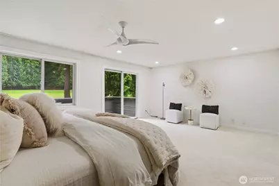 21633 NE 29th St, Sammamish, WA 98074 - Photo 17