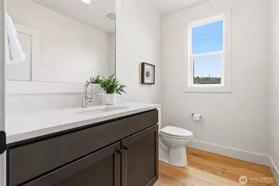 2582 136th Lane SE, Bellevue, WA 98005 - Photo 37