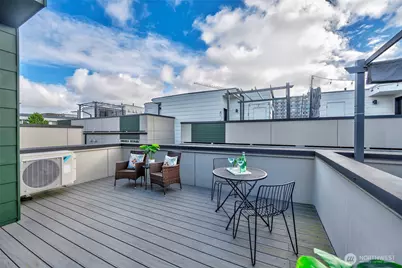 1605 S Washington Street #F, Seattle, WA 98144 - Photo 15