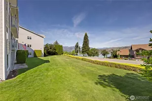 2307 W Woodin Ave, Chelan, WA 98816 - Photo 29