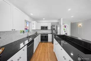 4409 California Ave SW, Seattle, WA 98116 - Photo 11