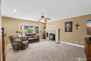 24519 NE 53rd St, Vancouver, WA 98682 - Photo 7