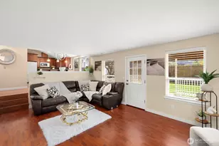 2102 147th St Ct E, Tacoma, WA 98445 - Photo 9