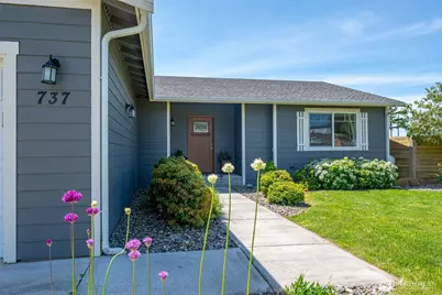 737 El Gato Street, Coupeville, WA 98239 - Photo 3