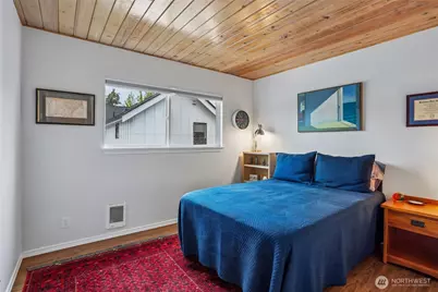5249 40th Avenue NE #404, Seattle, WA 98105 - Photo 13
