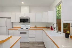 14007 69th Dr SE, Snohomish, WA 98296 - Photo 13