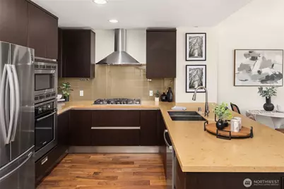 10000 Main Street #212, Bellevue, WA 98004 - Photo 13
