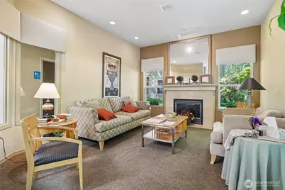 801 Rainier Avenue N #B309, Renton, WA 98057 - Photo 17