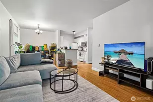 801 Rainier Ave N, Renton, WA 98057 - Photo 3