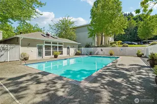 801 Rainier Ave N, Renton, WA 98057 - Photo 21