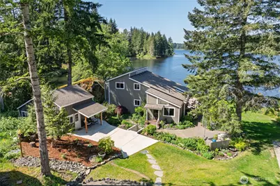 13720 W Raven Lane, Bremerton, WA 98312 - Photo 1