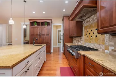 4332 129th Place SE, Bellevue, WA 98009 - Photo 13