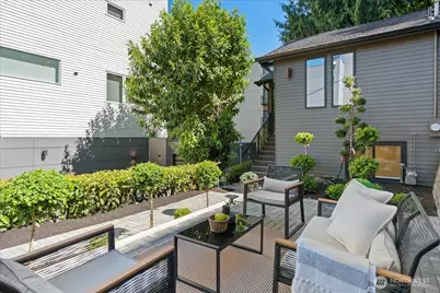 4011 SW Maryland Place, Seattle, WA 98116 - Photo 1