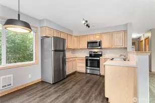 641 W Horton, Bellingham, WA 98226 - Photo 11