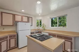 6322 49th Dr NE, Marysville, WA 98270 - Photo 5