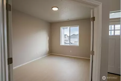 592 Karen Avenue, Royal City, WA 99357 - Photo 3
