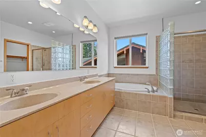 1106 184th Avenue Ct E, Lake Tapps, WA 98391 - Photo 15