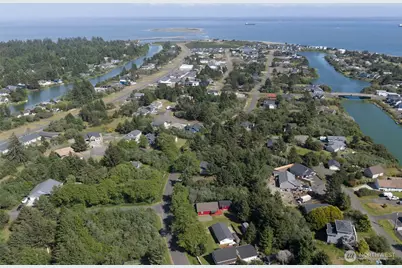 899 Wawona Avenue SW, Ocean Shores, WA 98569 - Photo 7