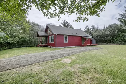 899 Wawona Avenue SW, Ocean Shores, WA 98569 - Photo 3