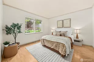 4450 248th Ln SE, Sammamish, WA 98029 - Photo 7