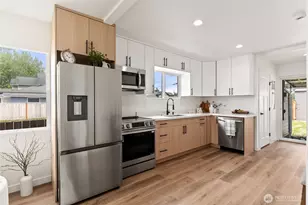 139 N Lenore Ave, Arlington, WA 98223 - Photo 7