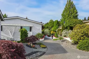903 240th Pl SW, Bothell, WA 98021 - Photo 33