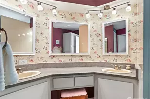 903 240th Pl SW, Bothell, WA 98021 - Photo 15